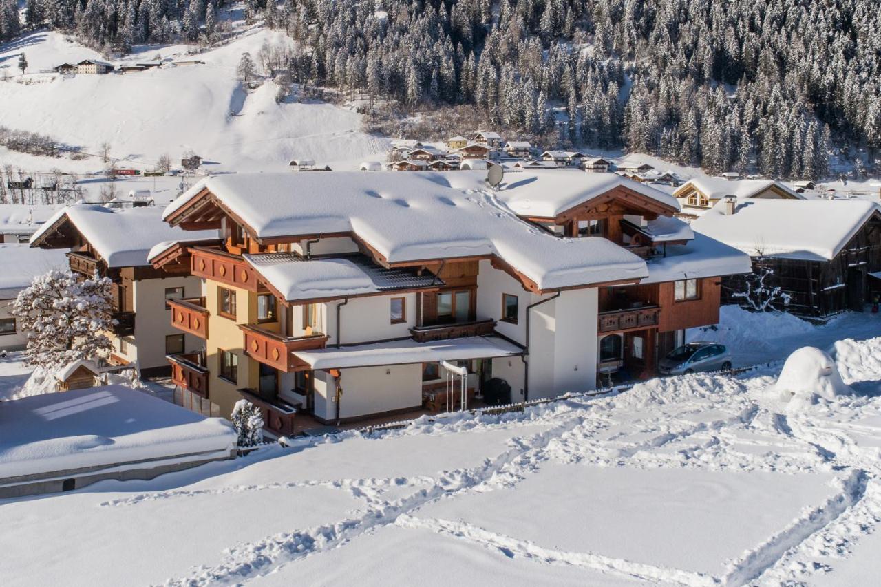 Haus Rosmarie Apartment Neustift im Stubaital Exterior photo