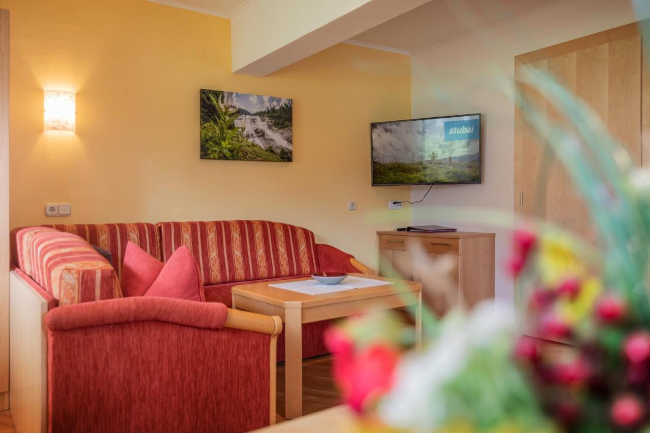 Haus Rosmarie Apartment Neustift im Stubaital Exterior photo